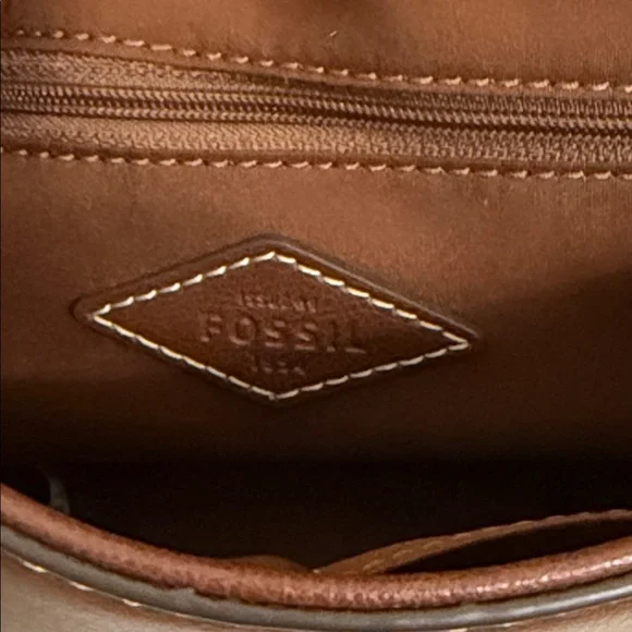 FOSSIL Brown Leather Crossbody Bag Ainsley Flap - Picture 9 of 15